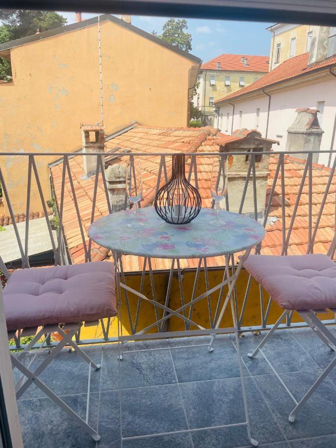 Apartamento Arona Picasso'S House Modern Art Exterior foto
