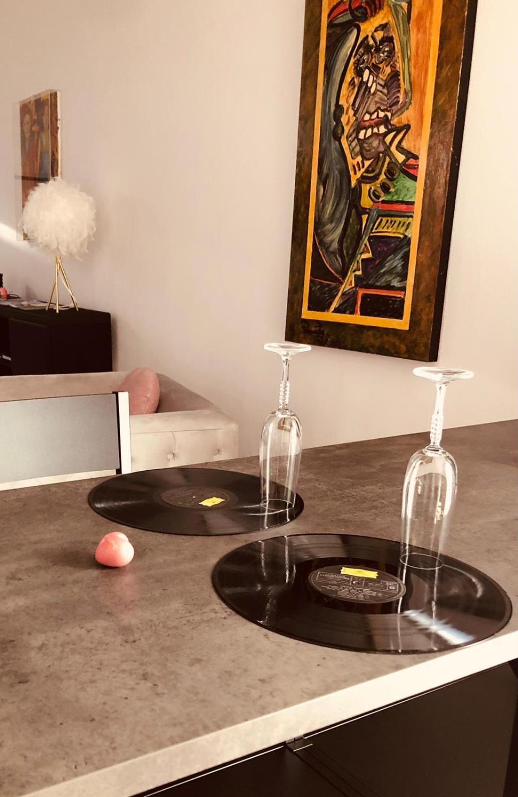 Apartamento Arona Picasso'S House Modern Art Exterior foto