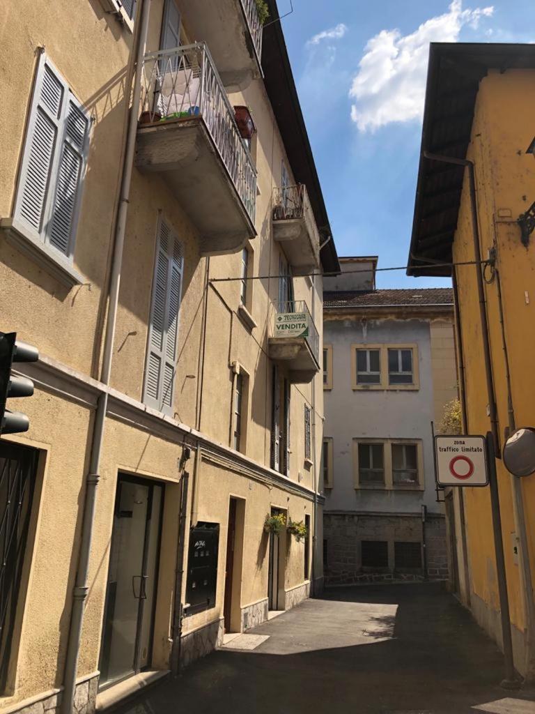 Apartamento Arona Picasso'S House Modern Art Exterior foto